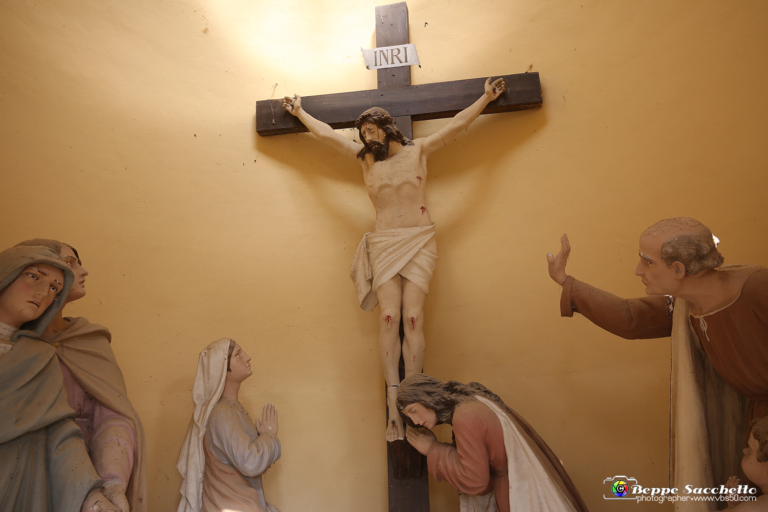 VBS_6773 - I Piloni della Via Crucis del Sacro Monte di Montà d'Alba.jpg